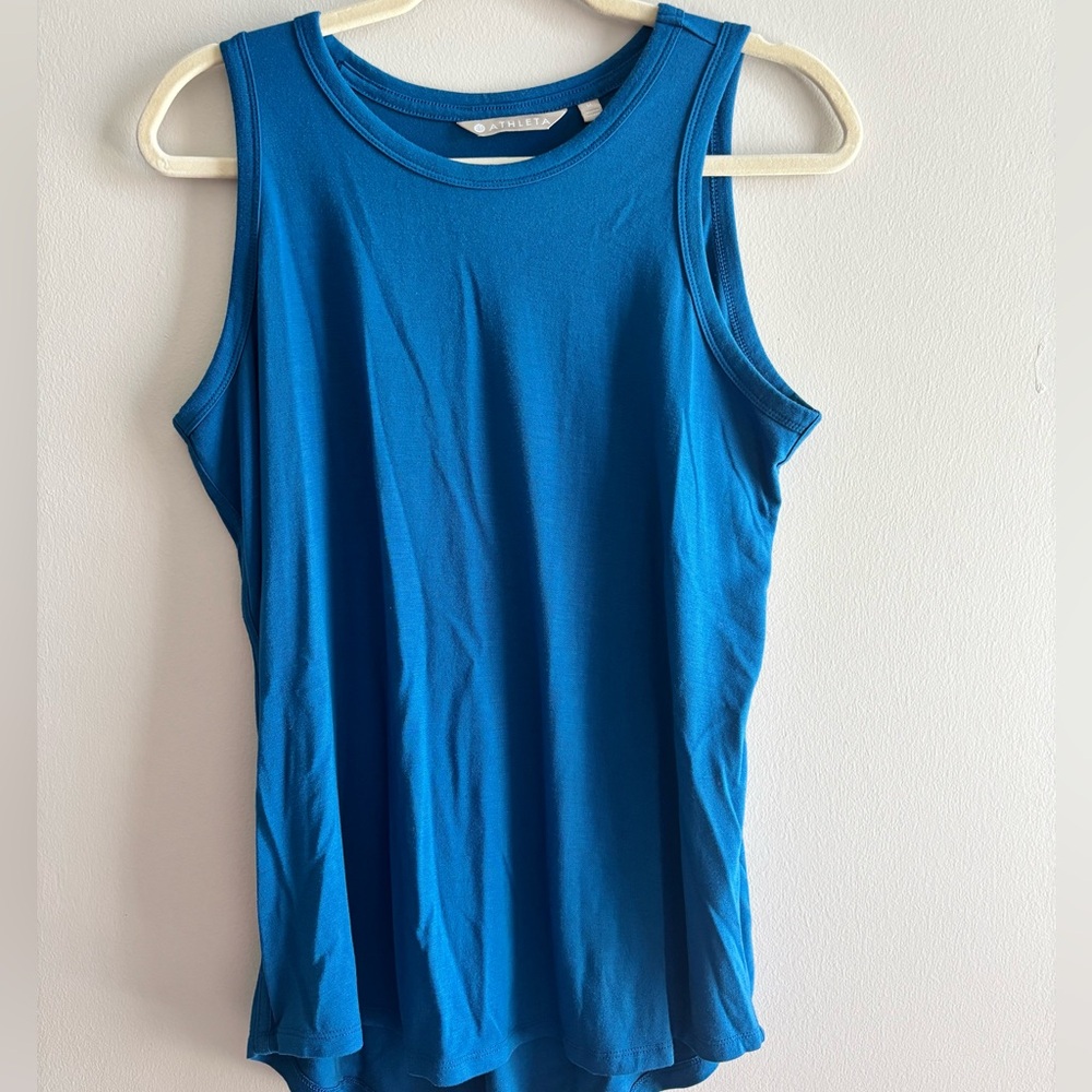 Blue Athleta top